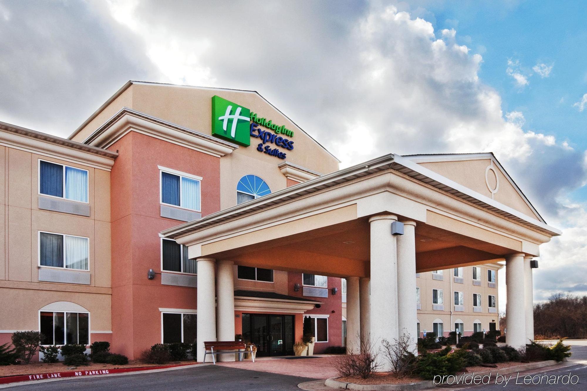 Holiday Inn Express Hotel & Suites Chickasha By Ihg Dış mekan fotoğraf