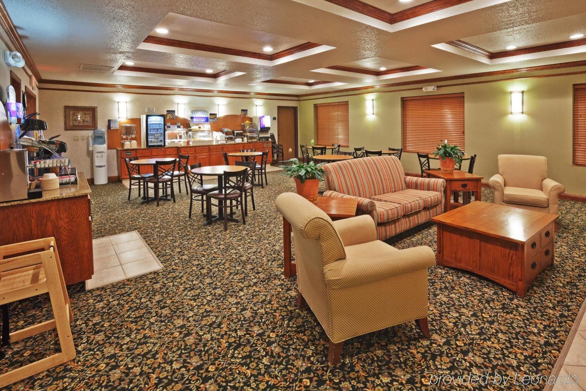 Holiday Inn Express Hotel & Suites Chickasha By Ihg Dış mekan fotoğraf