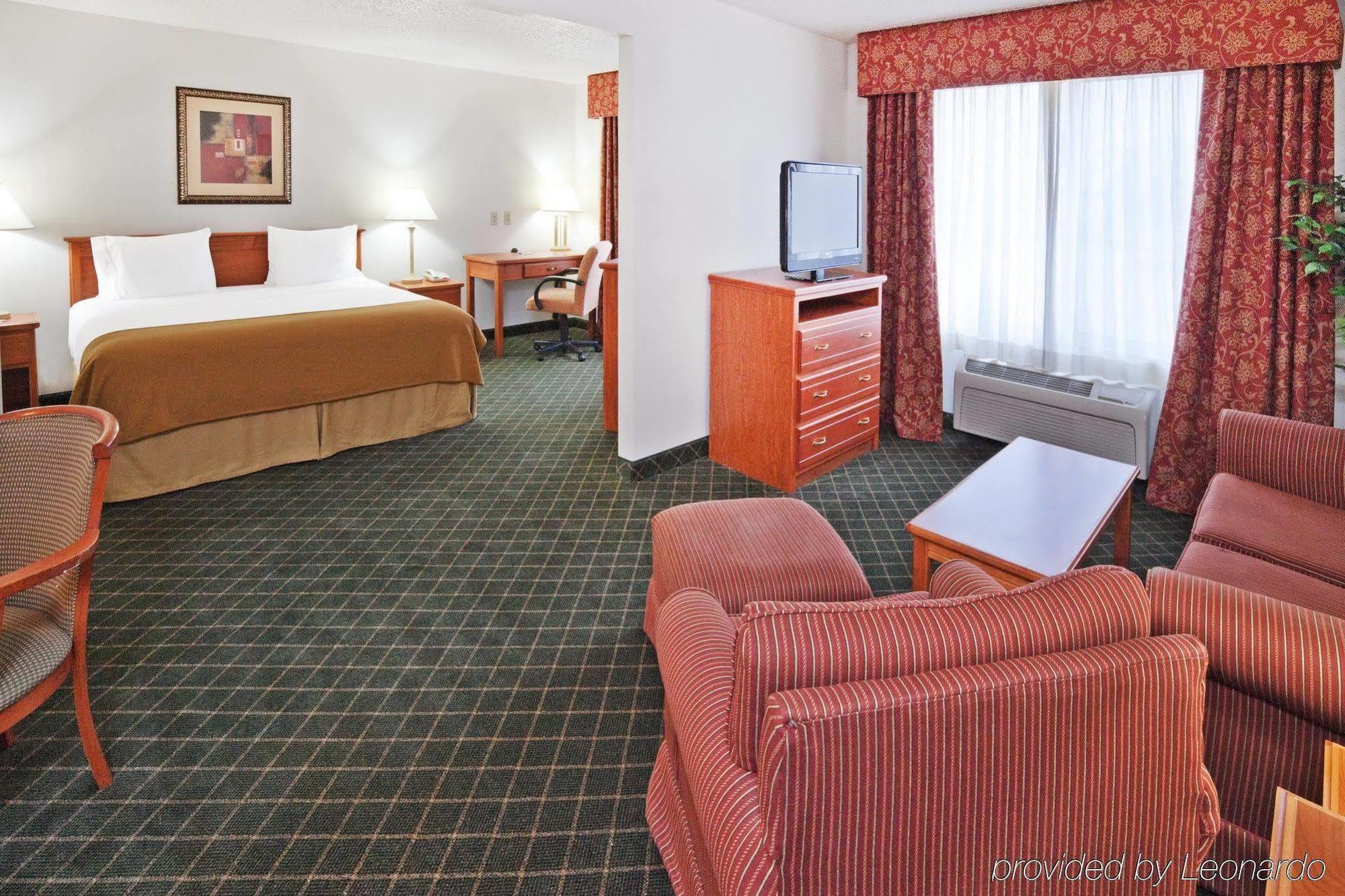 Holiday Inn Express Hotel & Suites Chickasha By Ihg Oda fotoğraf
