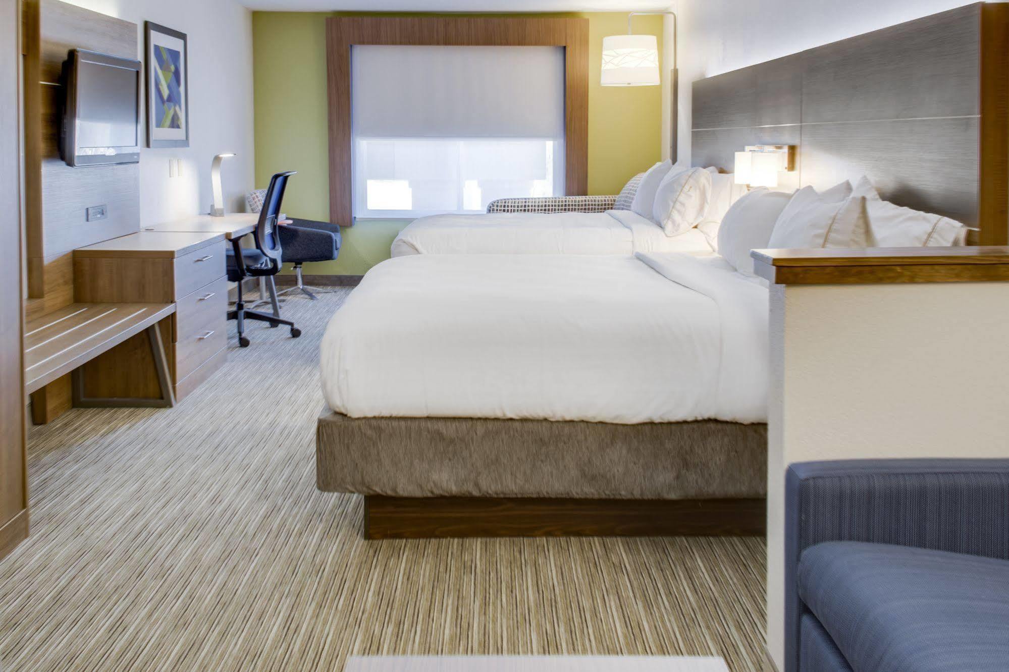 Holiday Inn Express Hotel & Suites Chickasha By Ihg Dış mekan fotoğraf